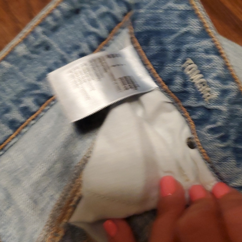 2 Pair of FUN American Eagle Pants - Picture 4 of 12